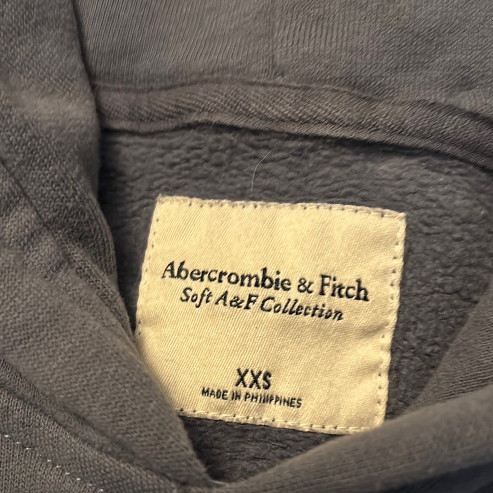 Abercrombie & Fitch Gray Hoodie Sweatshirt Top - Picture 2 of 3